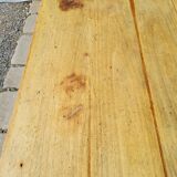 Farm table