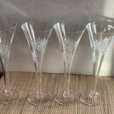 4 champagne flutes in crystal engraved Marguerite