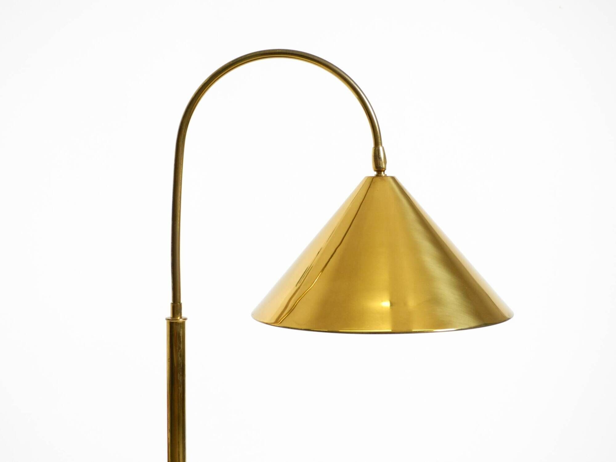Large original brass table lamp with a conical shade, Mid-Century Modern