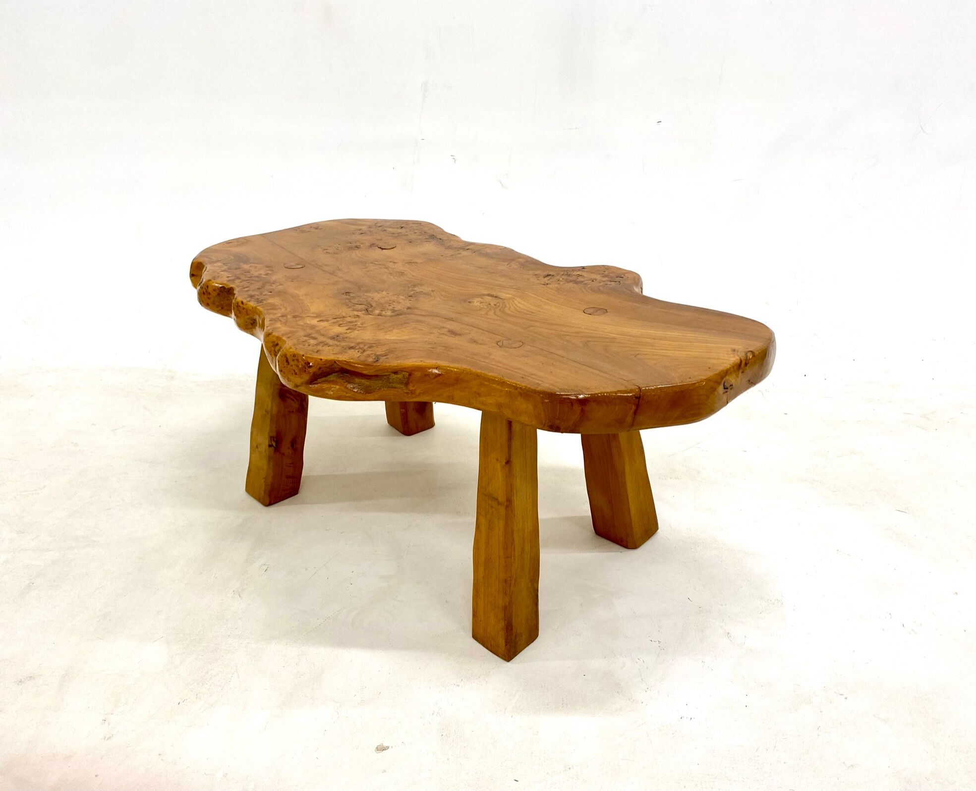 Brutalist elm magnifying glass coffee table 1970s