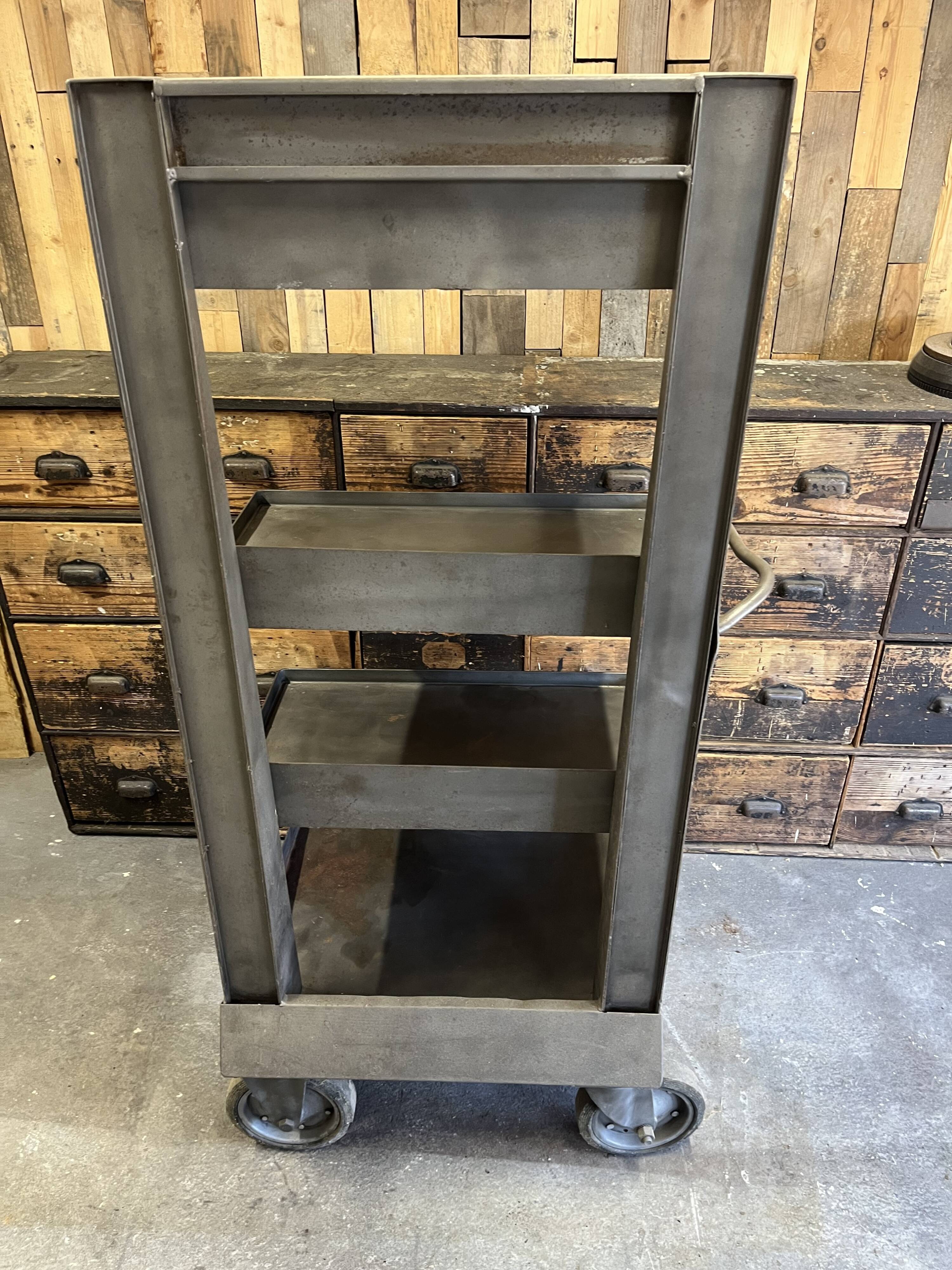 Industrial decorative shelf