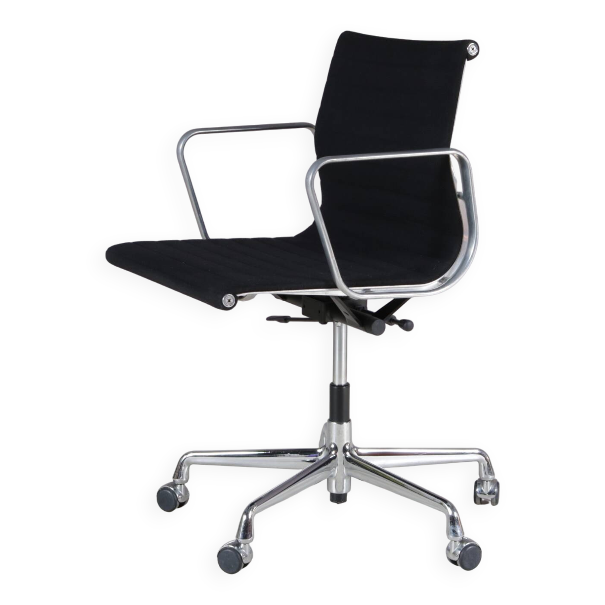 2000s “EA118” chair by Charles & Ray Eames for Vitra, Germany