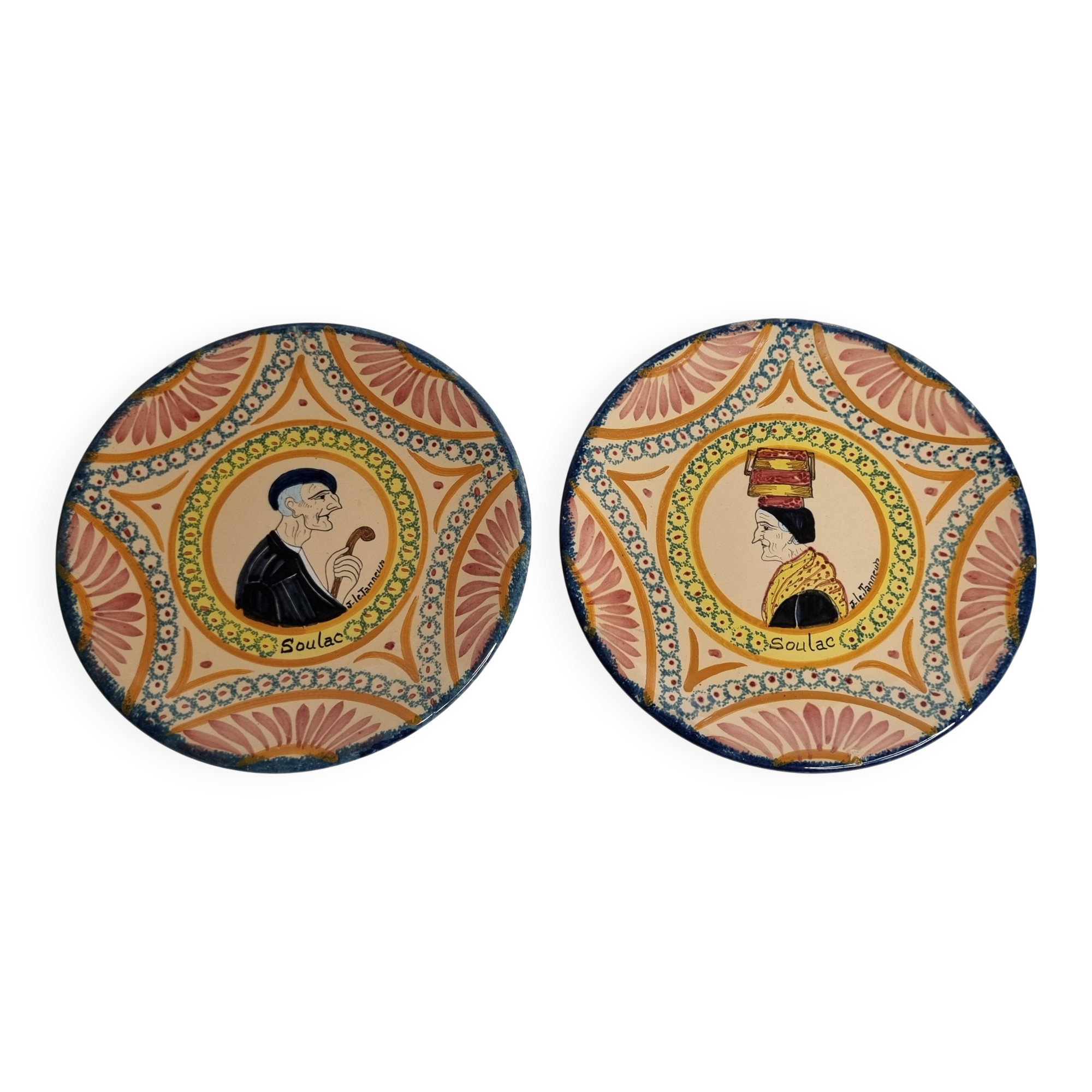 Pair of Henriot Quimper plates, Soulac decoration, signed, 1973, 18 cm
