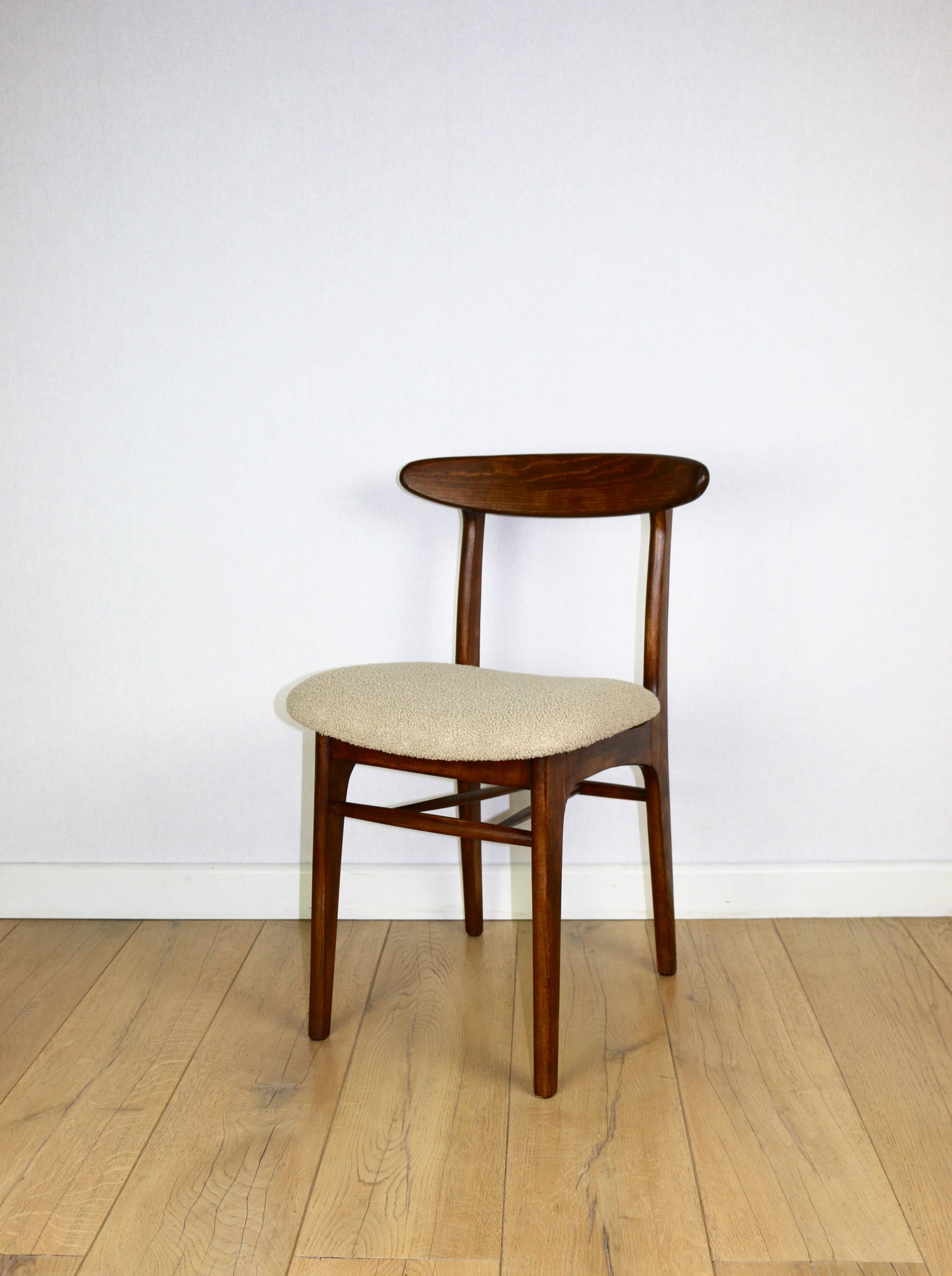 Chaises vintage Hałas beige bouclé - lot de 3