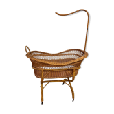 Rattan cradle on wheels