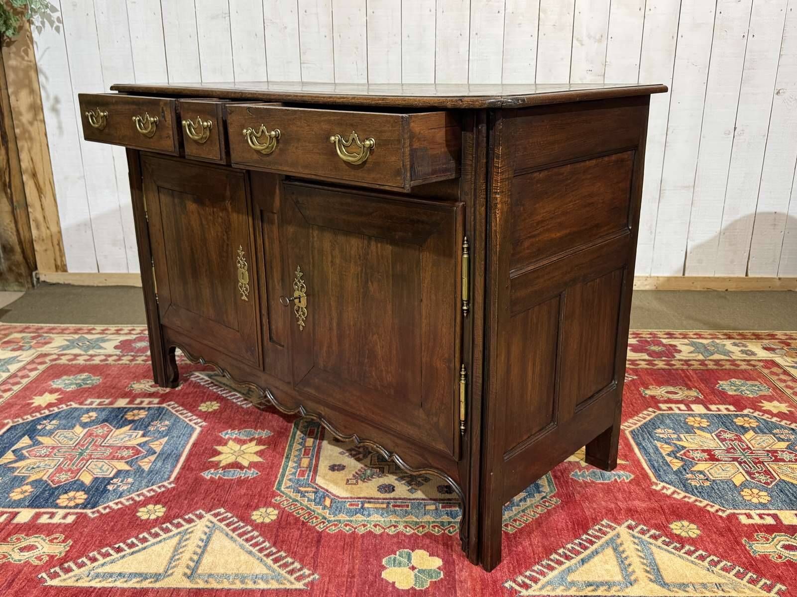 Malouin buffet in mahogany and poplar from the 19th century