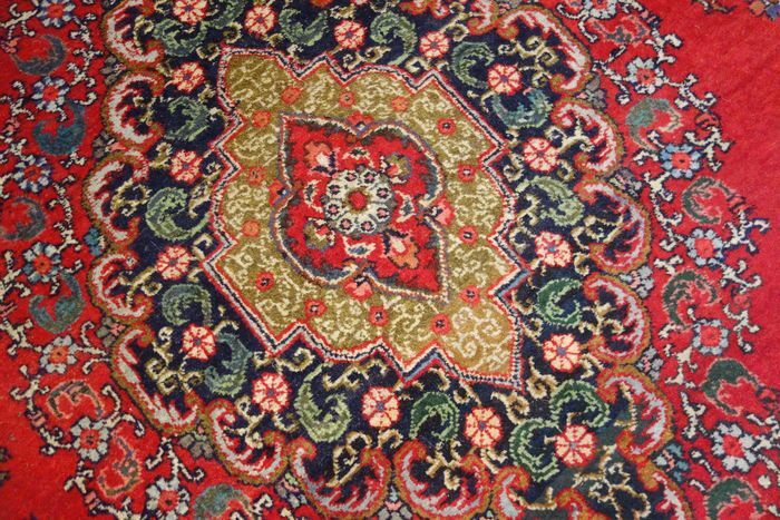 Tabriz Persian Carpet - 210x138 cm