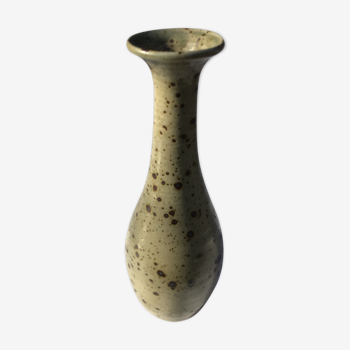 Vase soliflore artisanal sandstone speckled with grey beige pyrite