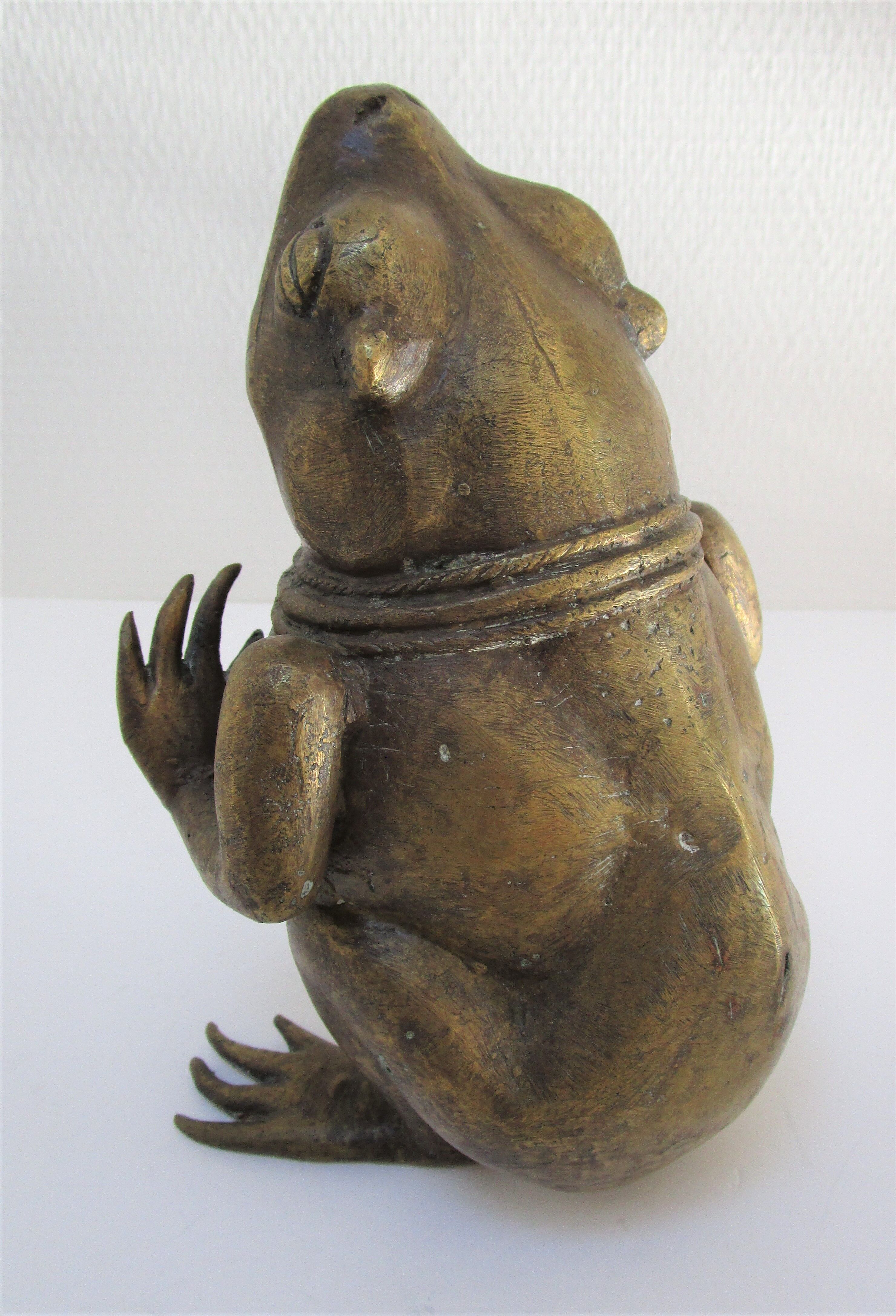 Vintage patinated brass sculptural frog 50-60s