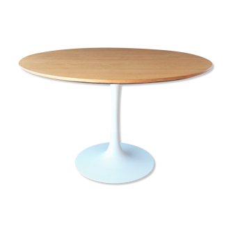 Table à manger tulipe par Maurice Burke pour Arkana, années 1960.