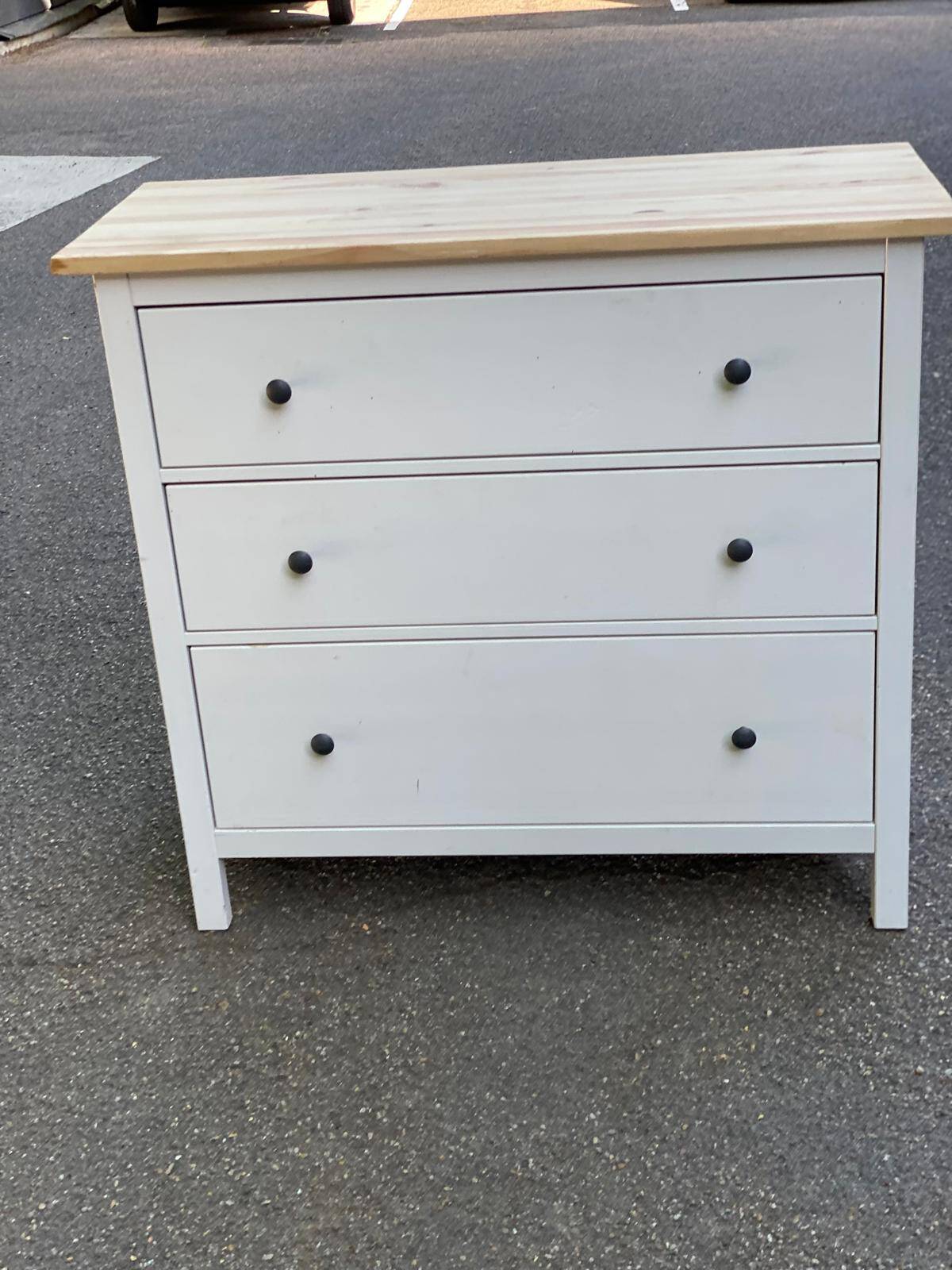 Scandinavian white and solid wood chest of drawers with 3 drawers