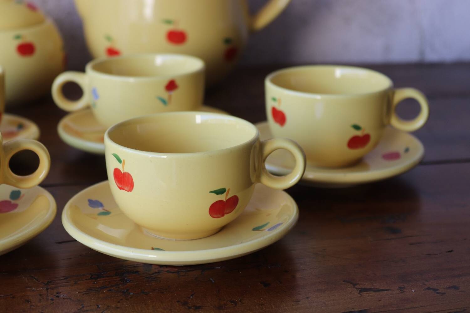 Hand-painted earthenware tea set – red apple motif