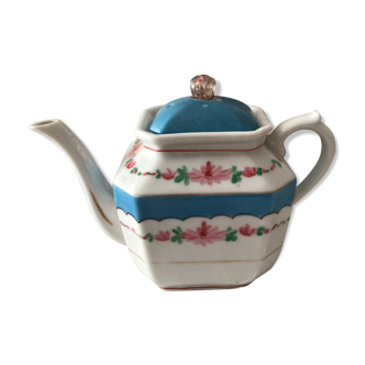 Teapot