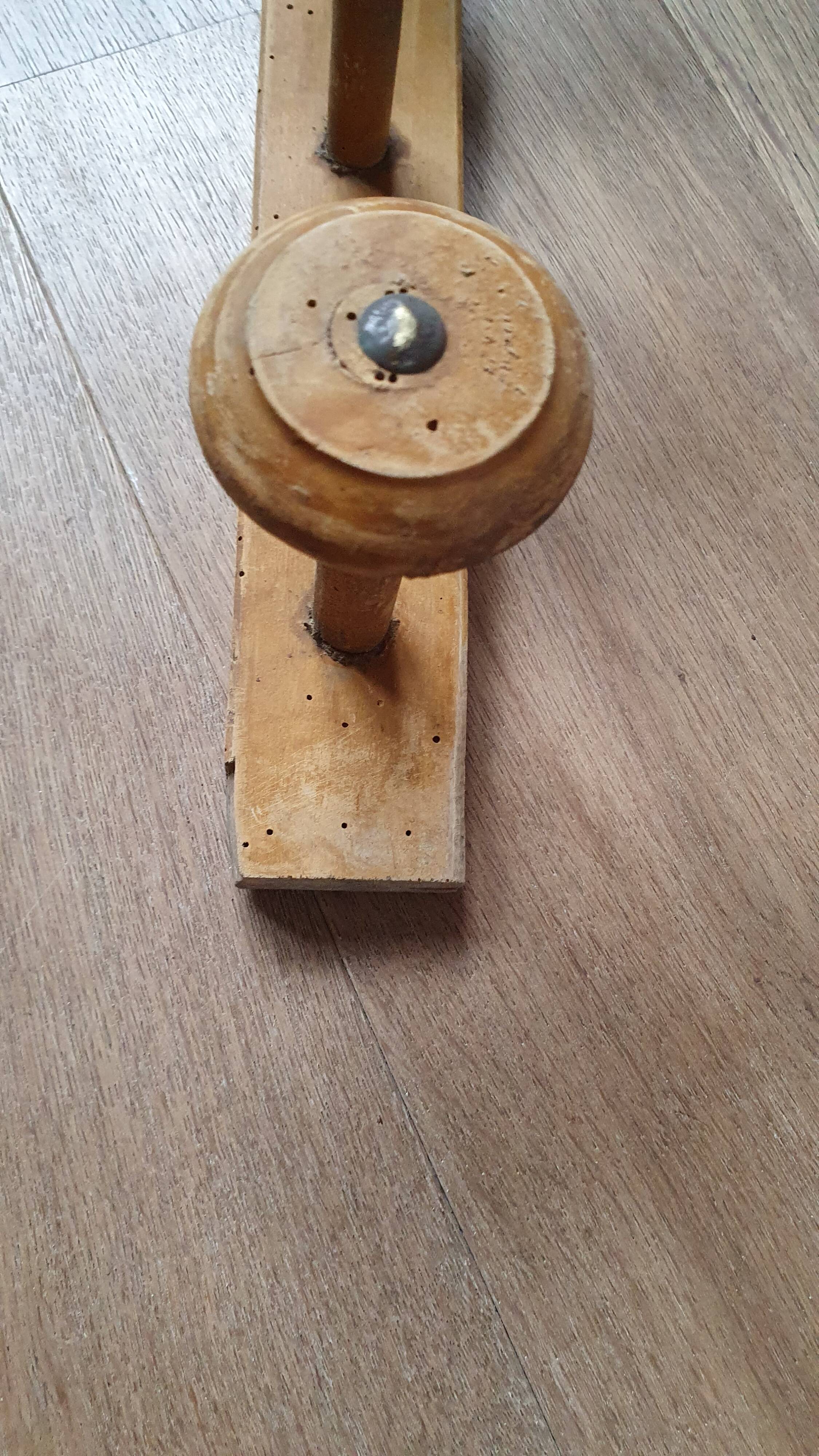 Patère 4 branches en bois tourné vintage