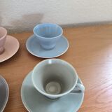 Tasses café tons pastels