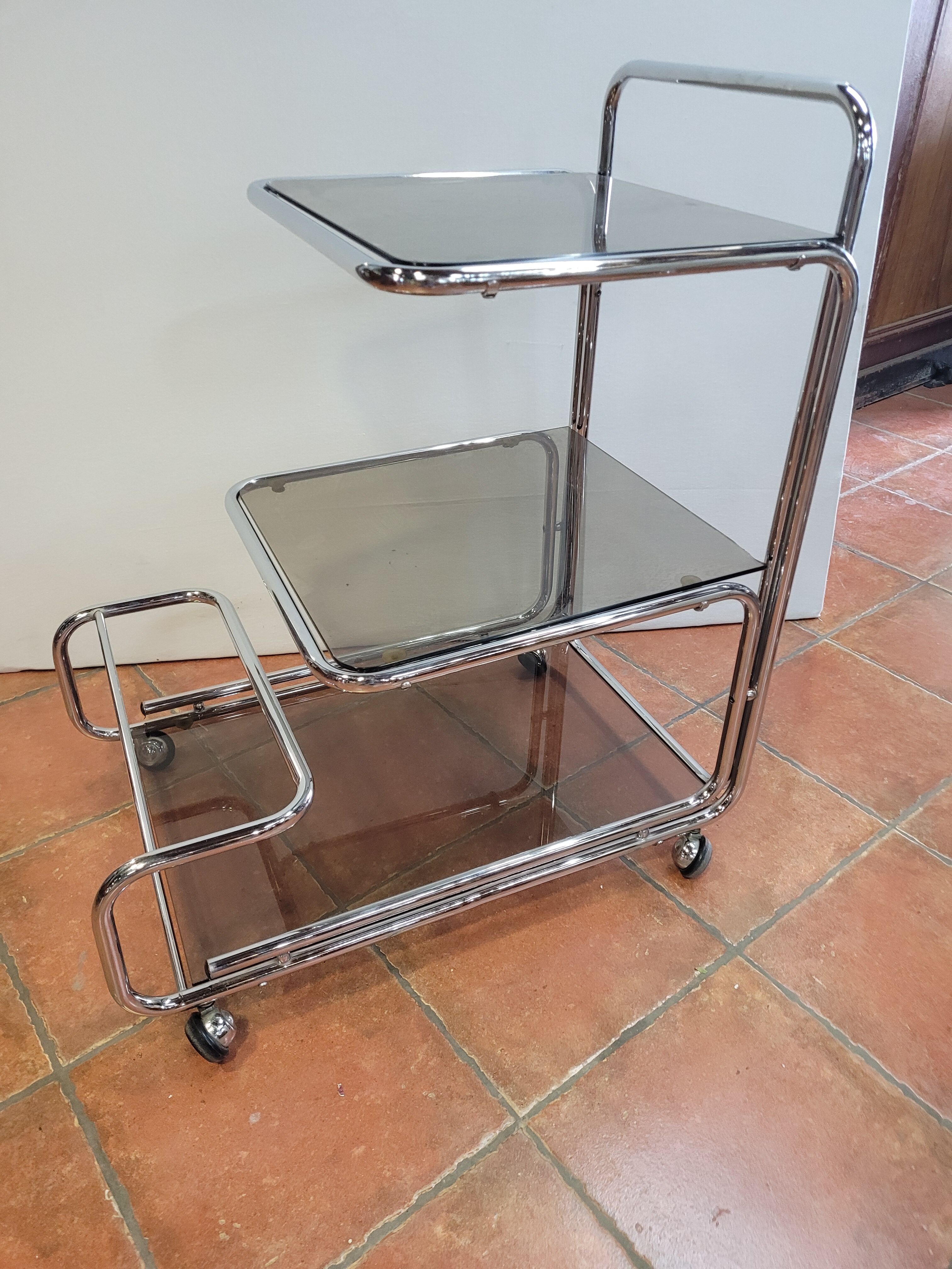 Serving base chrome smoked glass 3 trays of the 60s / 70s
