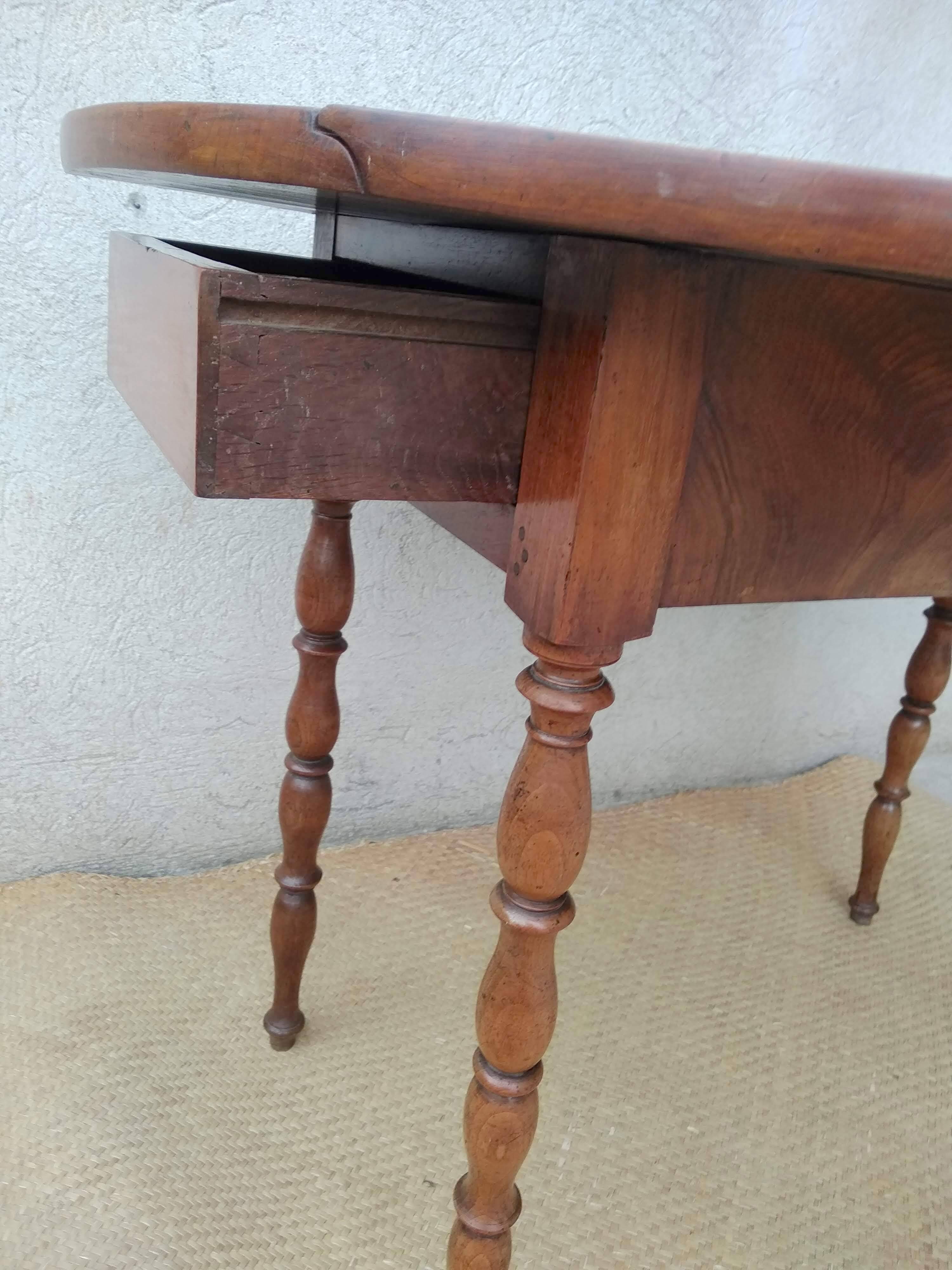 Table ovale à volets style Louis Philippe