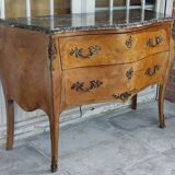 Curved chest of drawers Louis XV style