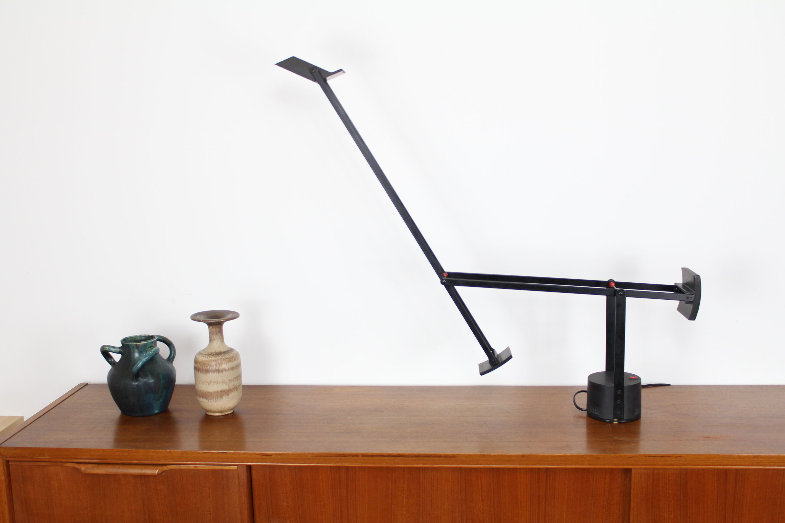 Lampe à balancier Tizio par Richard Sapper pour Artemide