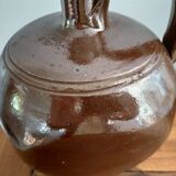 Sandstone pitcher