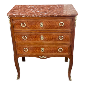 Commode style transition