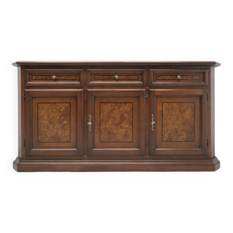Commode italienne élégante. Après rénovation professionnelle.