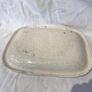 Plat en porcelaine craquelée