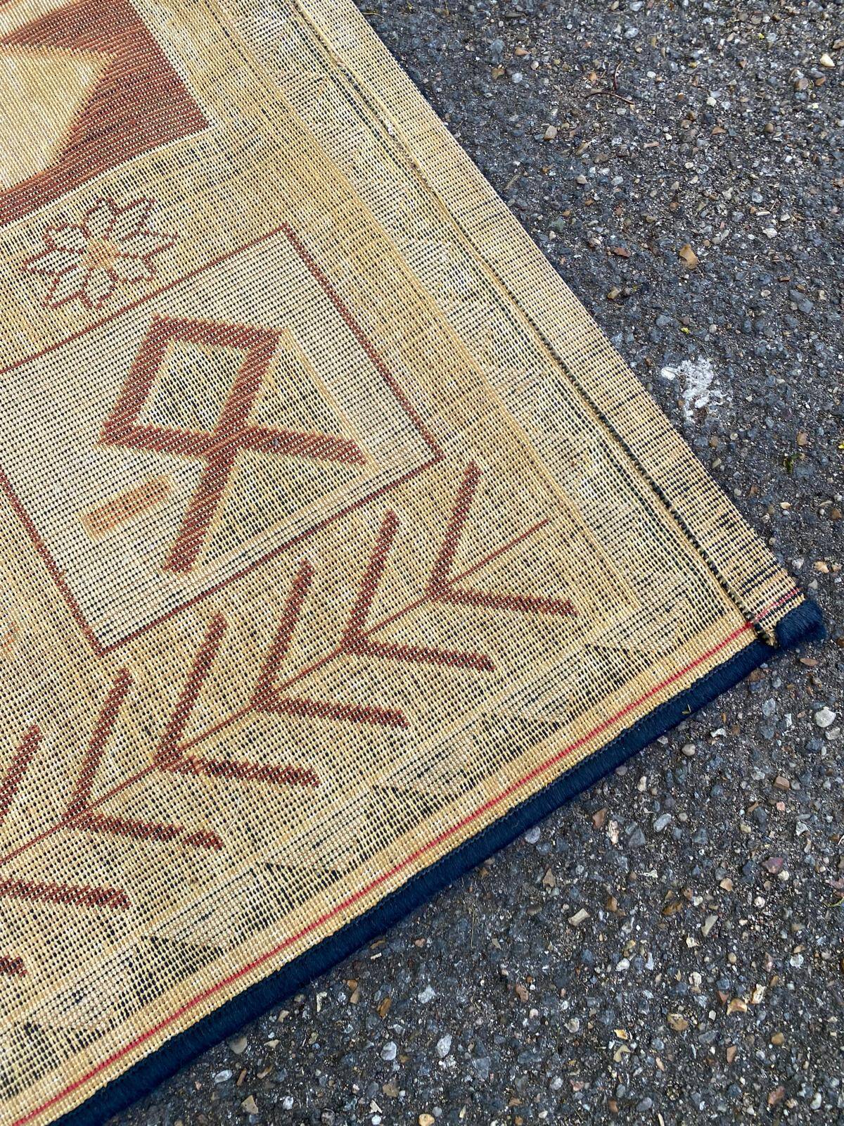 Tapis persan Gabbeh rouge rosé 200x300cm