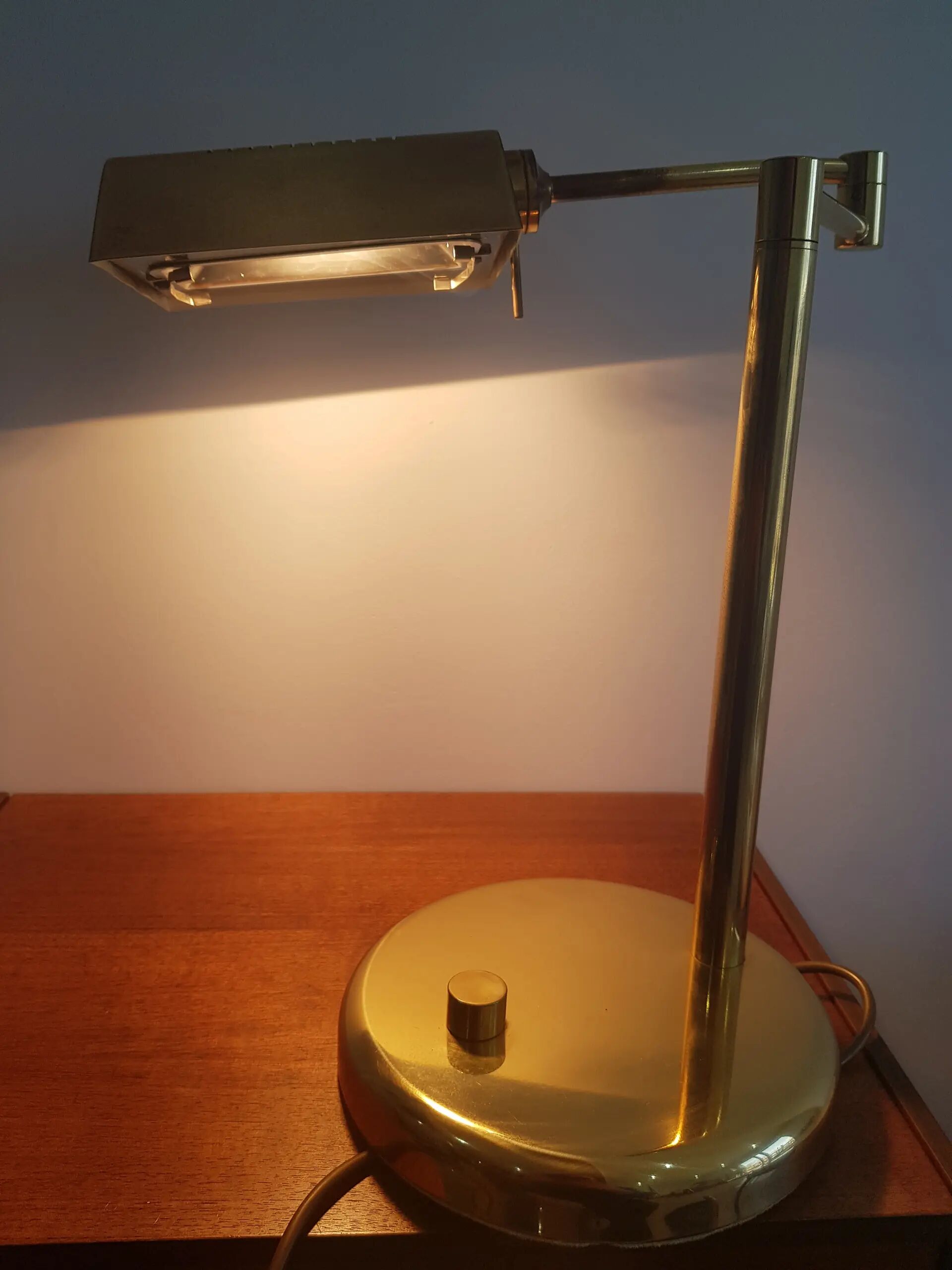 Lampe de table, laiton doré, Autriche, années 70