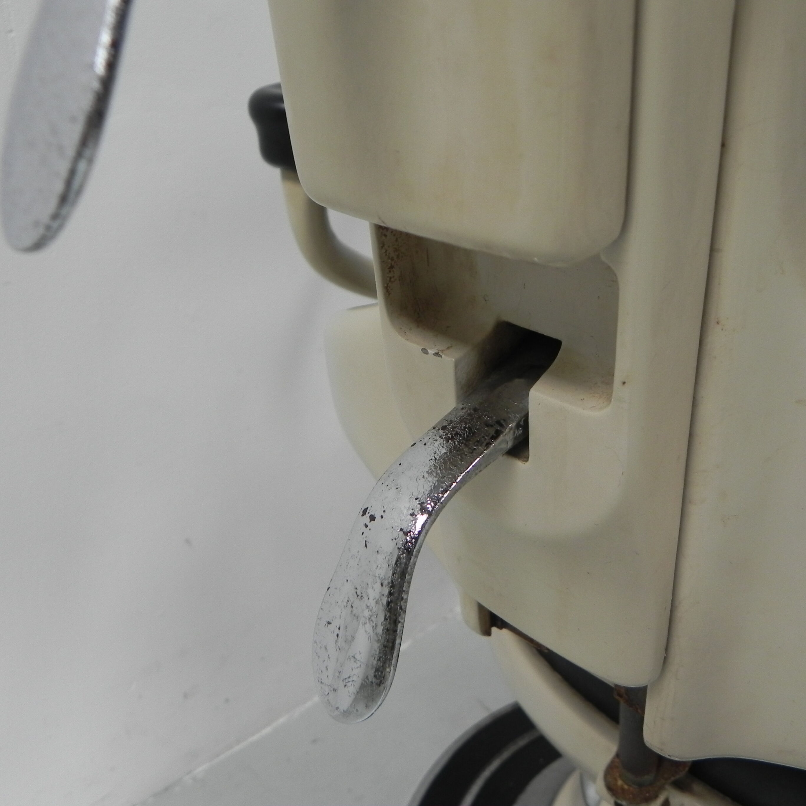 Cast iron dental chair Ritter