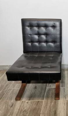 Fauteuil en cuir par Ludvik Volak
