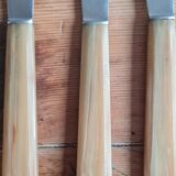 Set of 9 bakelite knives