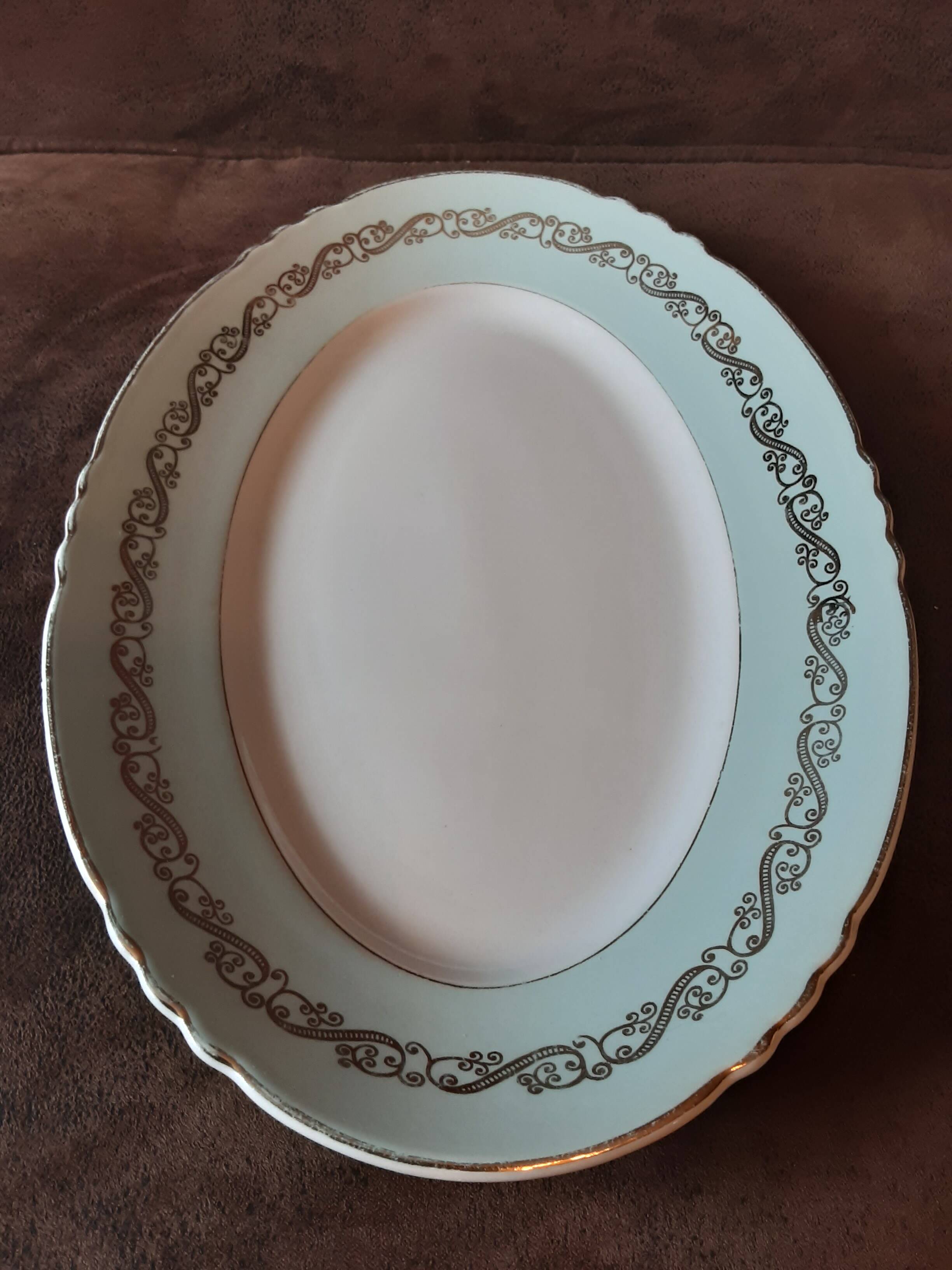 Oval dish Faïencerie D Orchies