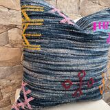 Housse de coussin Kilim marocaine faite main : Coussin décoratif bohème