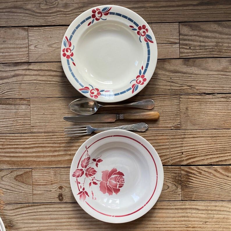 6 mismatched old hollow plates