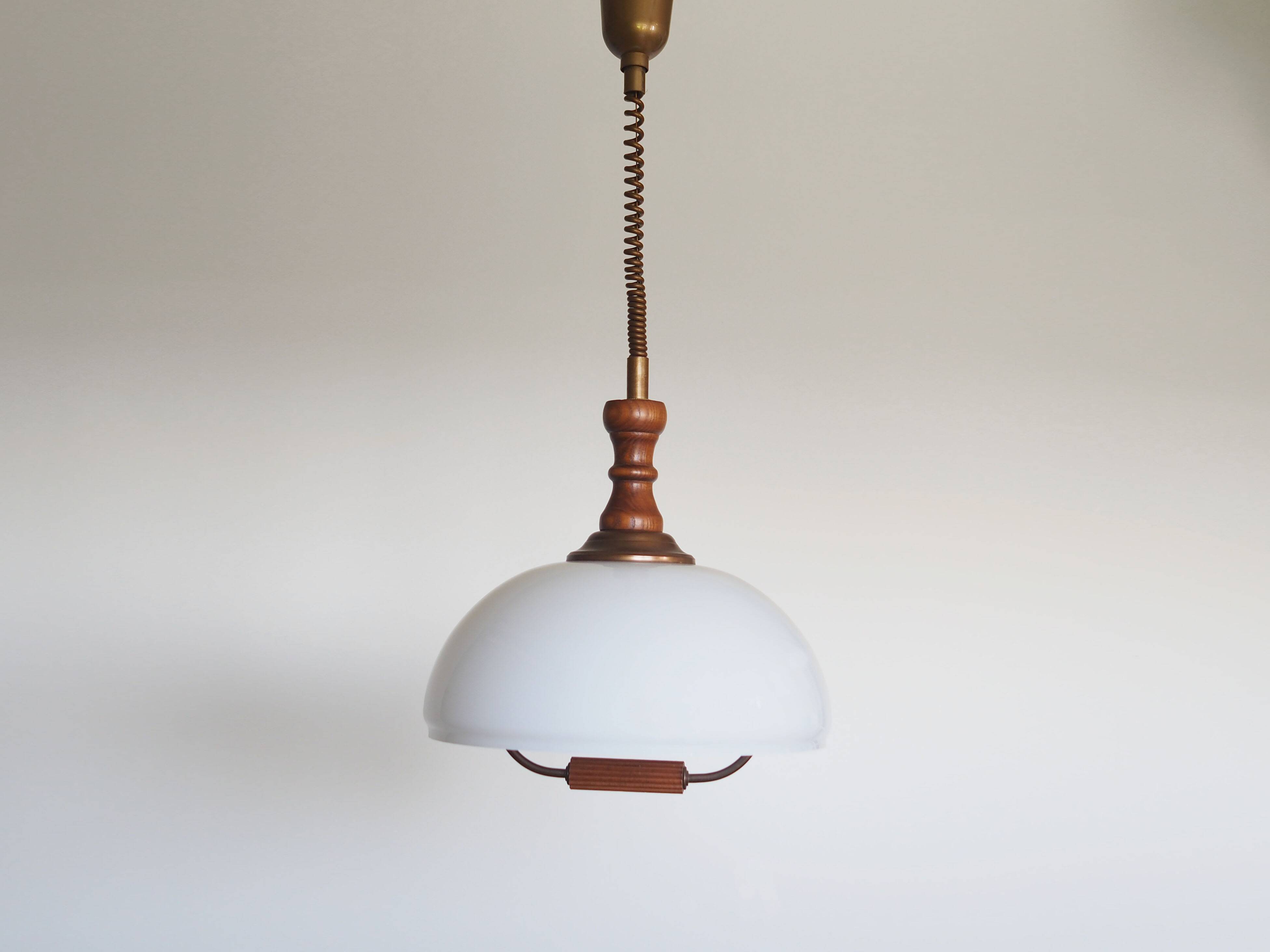 Suspension, design scandinave, années 1980