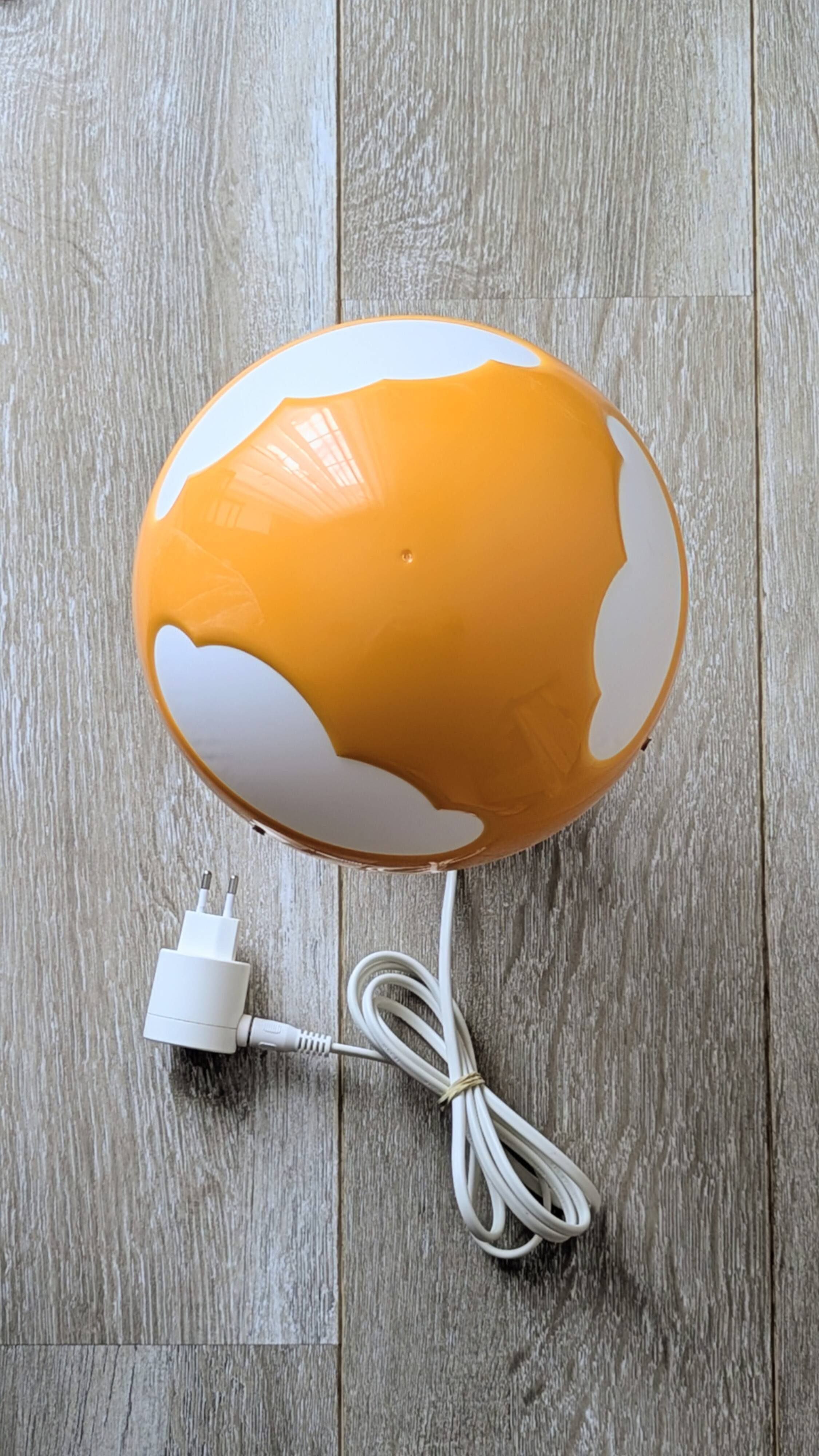 Ikea Skojig orange lamp (L-0145)