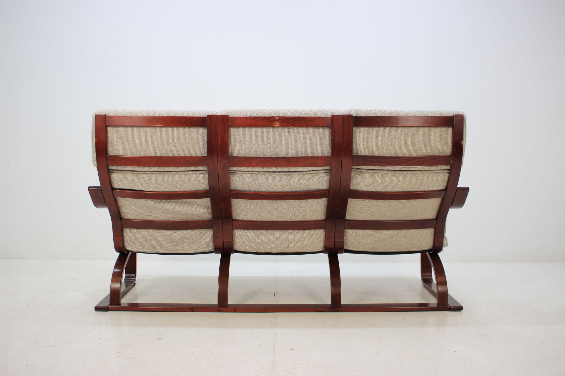 1980s Bentwood Three Seater Sofa, Ton Czechoslovakia