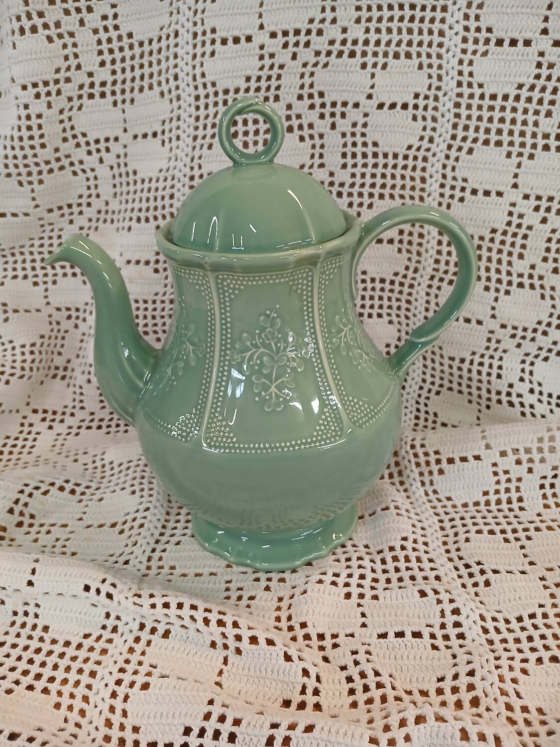 Antique St. Clement teapot/coffee pot