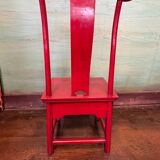 Concubine chair