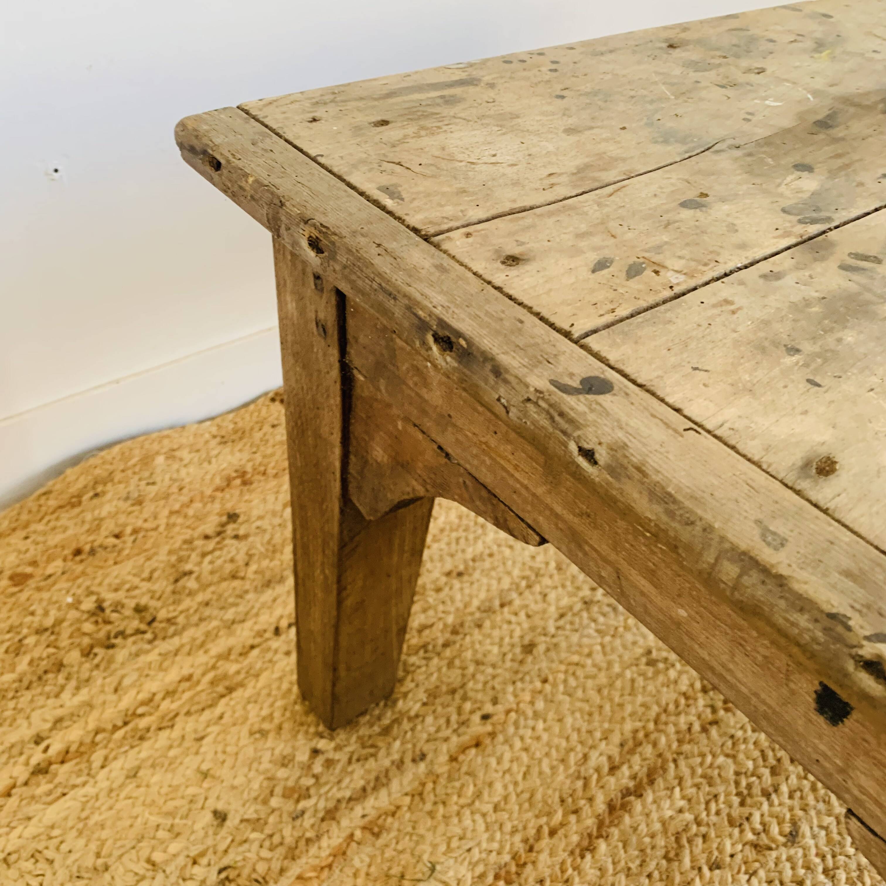 Table basse de ferme