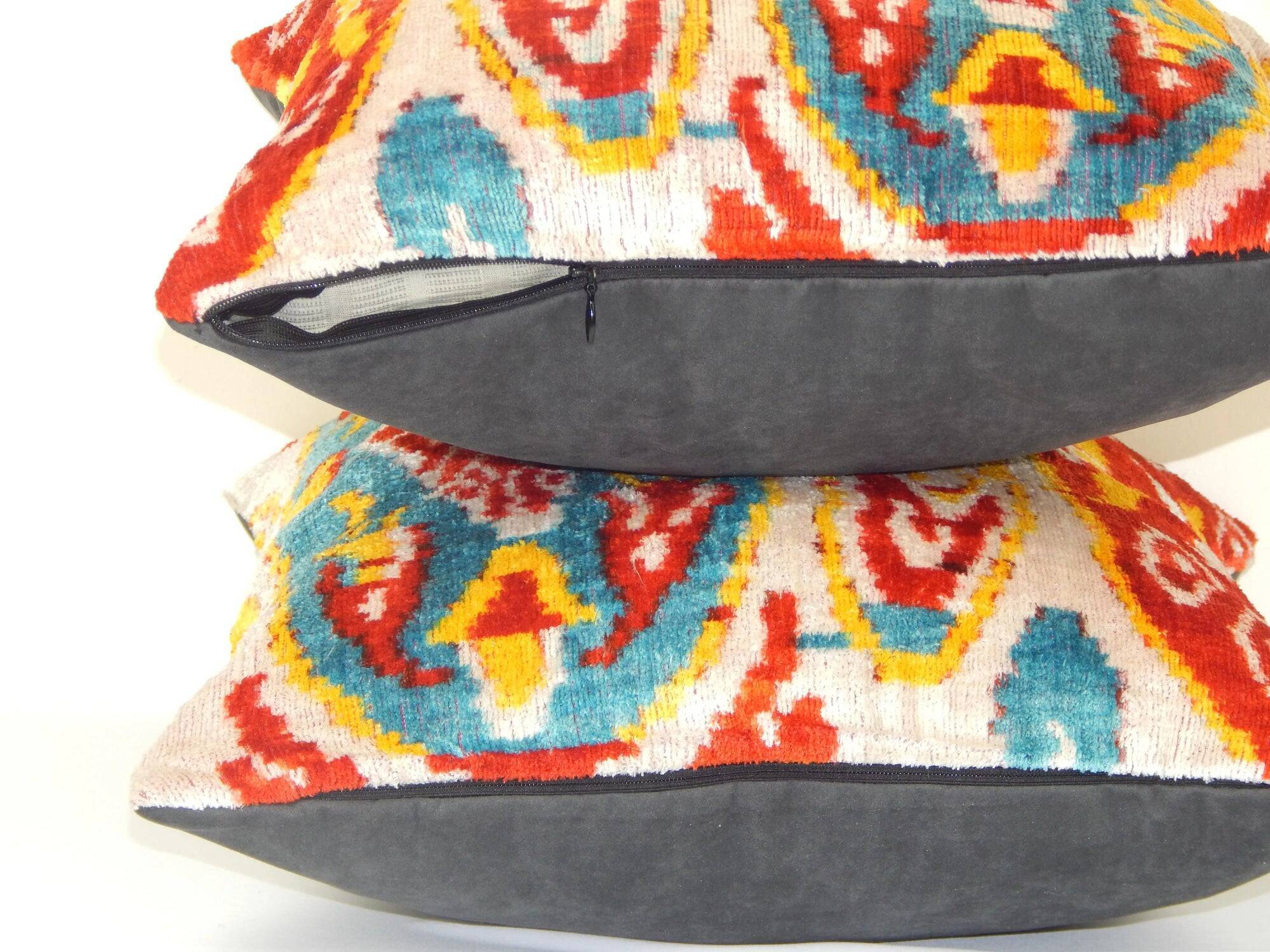 Set of 2 vintage ikat cushion covers 41x41 cm
