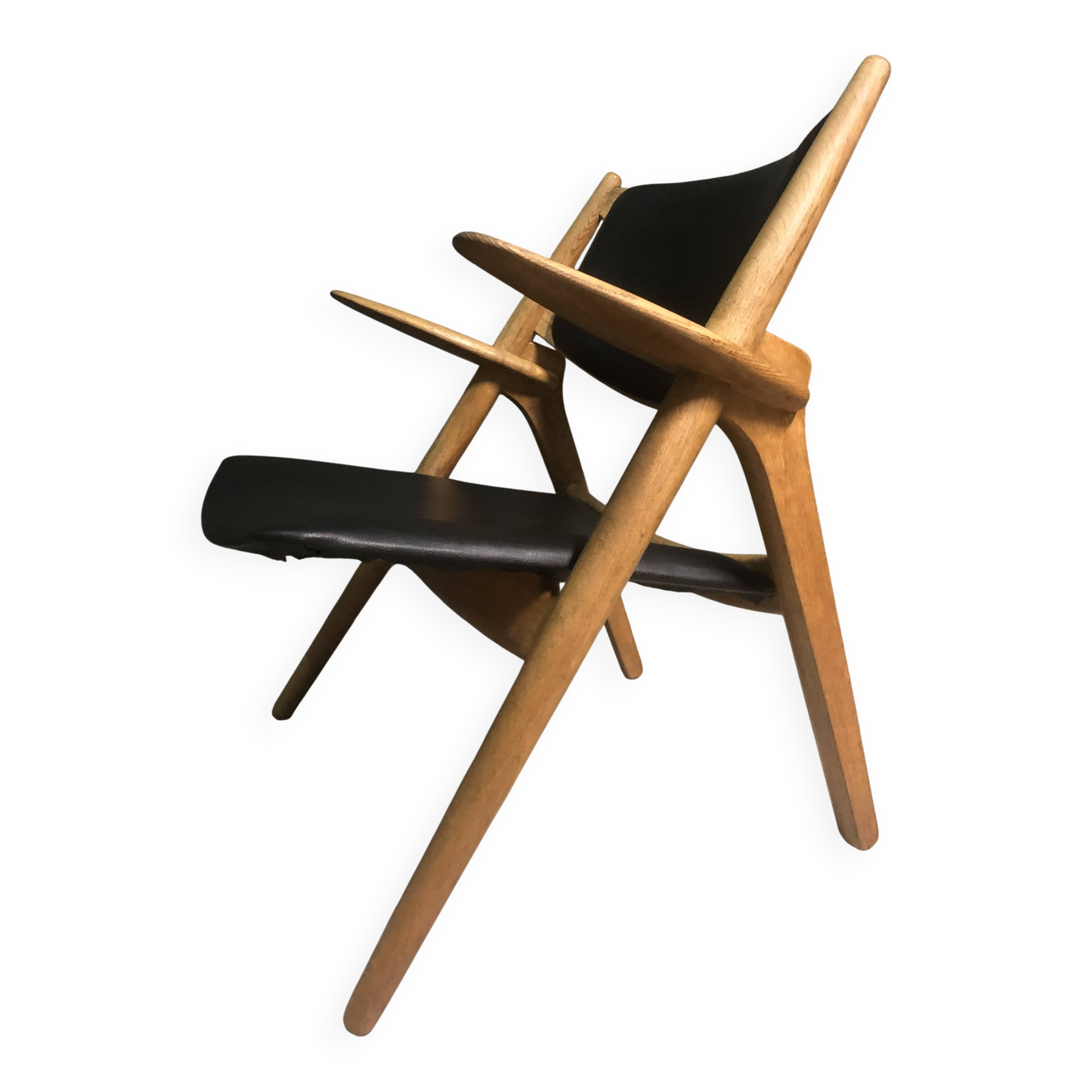 CH28 Sawbuck Lounge Chair by Hans Wegner for Carl Hansen & Søn, 1950s
