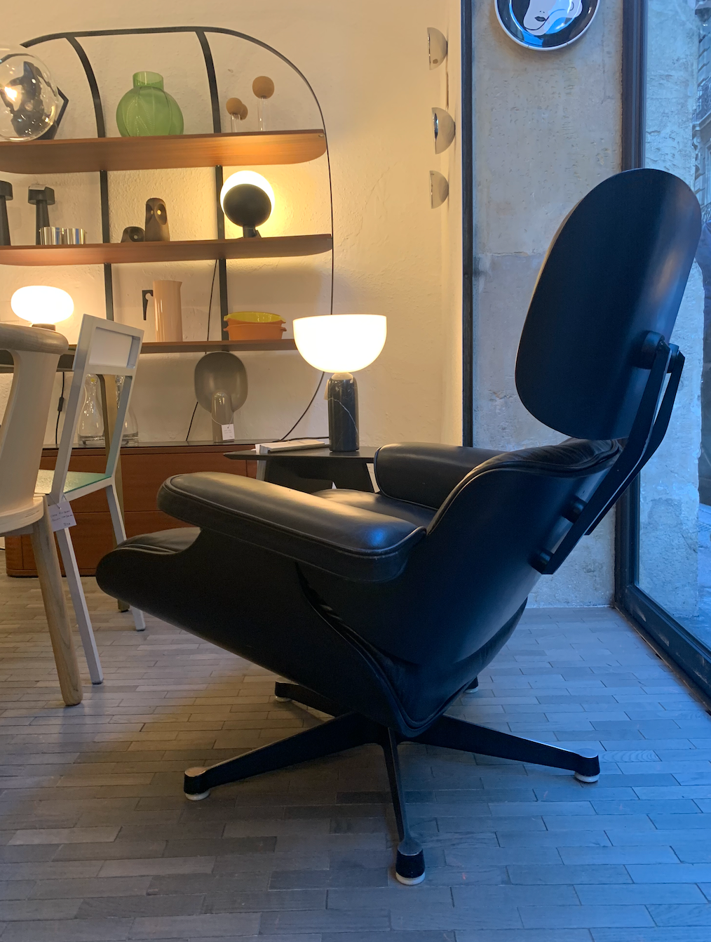 Lounge chair by Charles and Ray Eames for Mobilier International circa 70