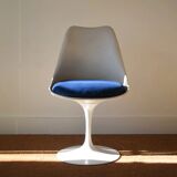 Tulip Chairs Eero Saarinen: set of three chairs