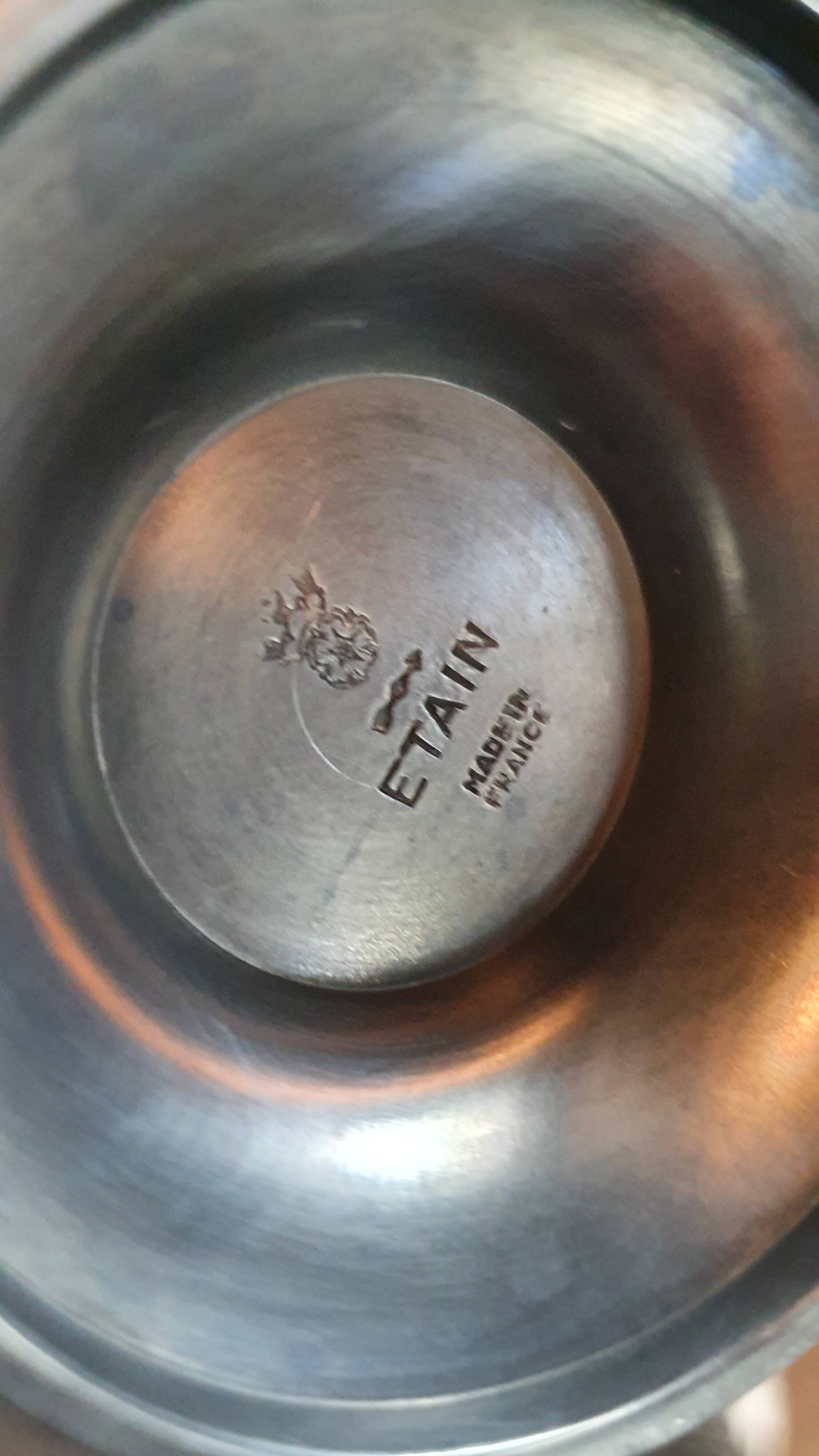 Soliflore or tin vase
