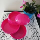 Aperitif servant, sewing, desk