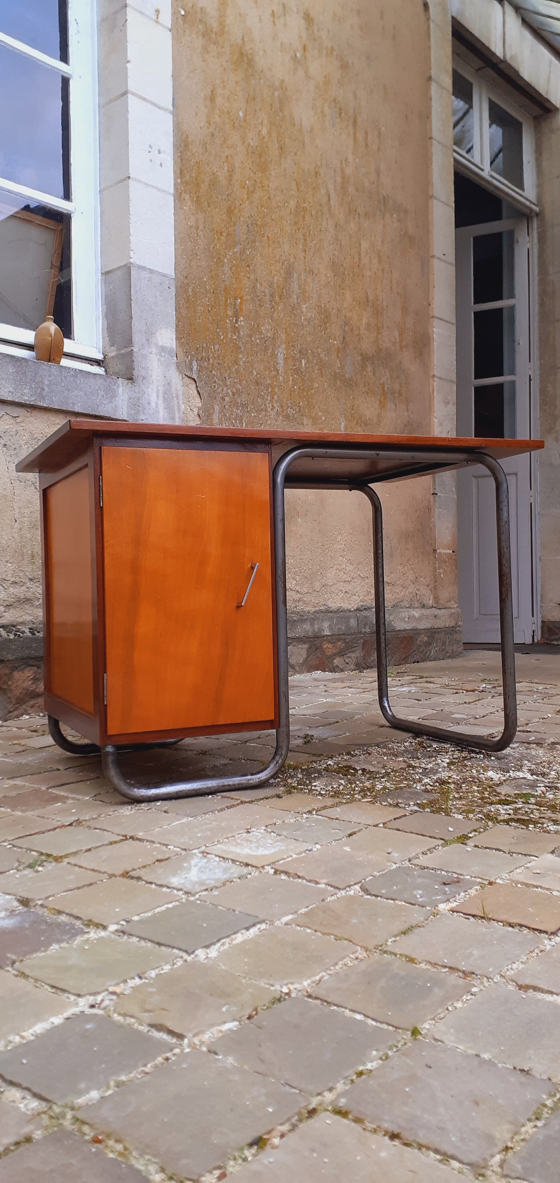 Vintage tubular desk year 50 in solid teak and light wood veneer