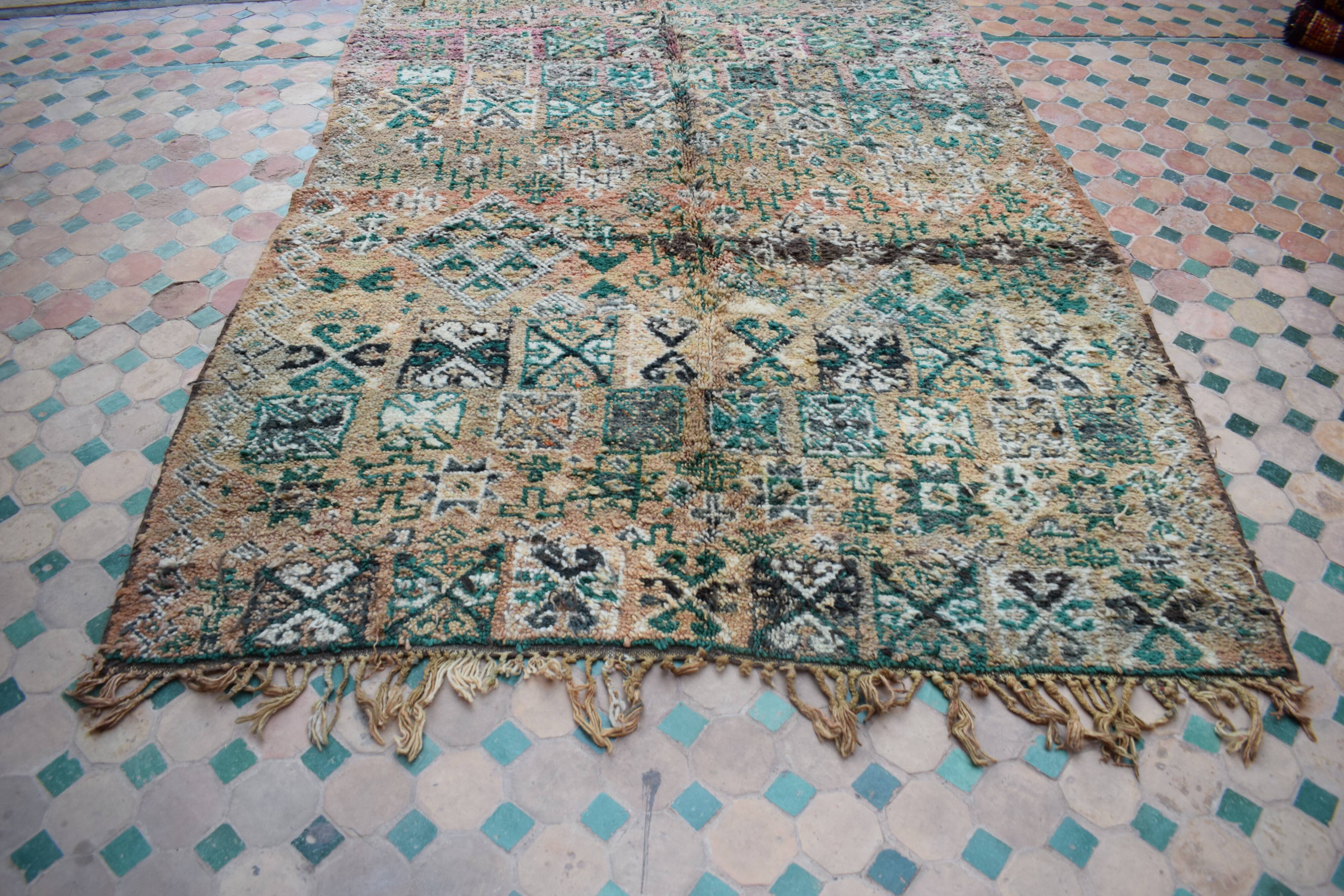 Moroccan berber rug vintage atlas