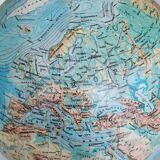 Globe terrestre TLOS Zagreb, années 1970